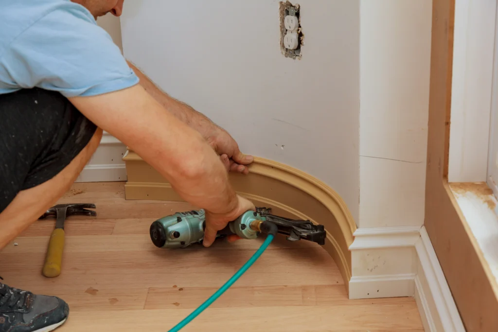 Posa battiscopa pavimenti a Rimini e Riccione – San Marino Parquet